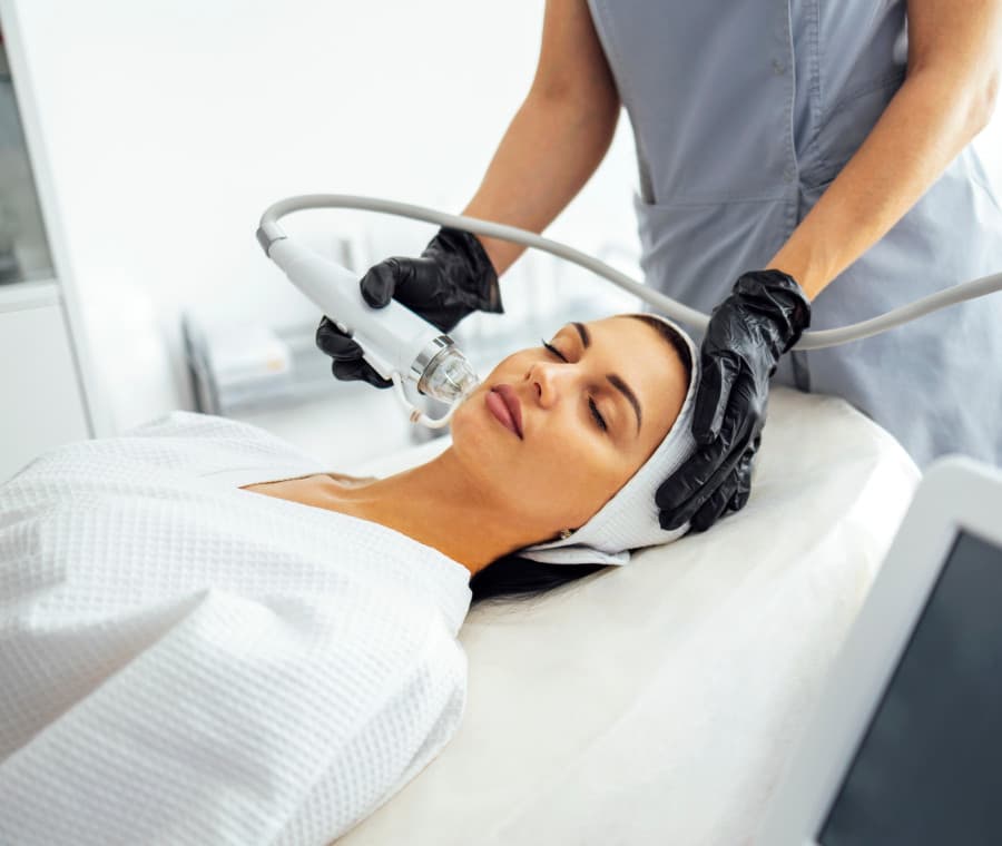 Trattamento esosomi K-Care per la rigenerazione della pelle